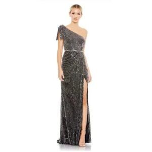 Mac Duggal 93735 Pearl Beadwork One Shoulder Dress size 2 NWT $598